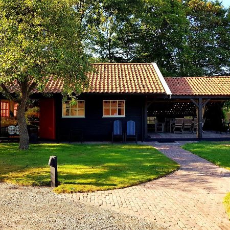 Bed and Breakfast Aljemint Oentsjerk Экстерьер фото
