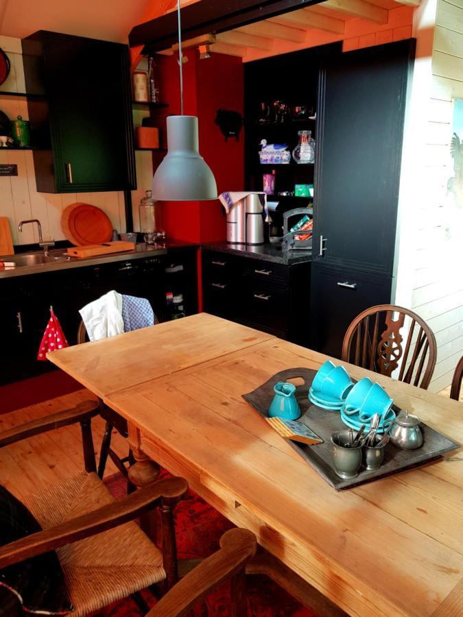 Bed and Breakfast Aljemint Oentsjerk Экстерьер фото