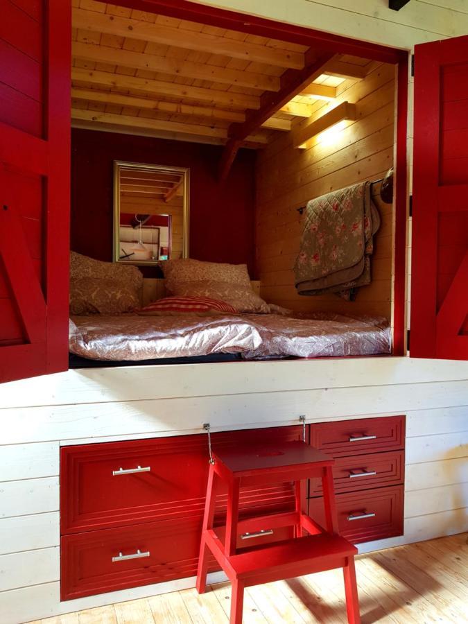 Bed and Breakfast Aljemint Oentsjerk Экстерьер фото