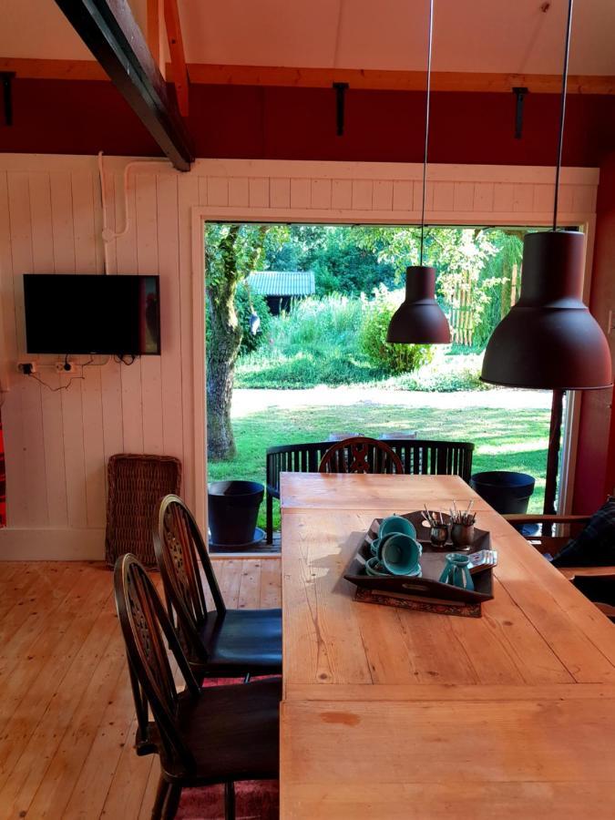Bed and Breakfast Aljemint Oentsjerk Экстерьер фото