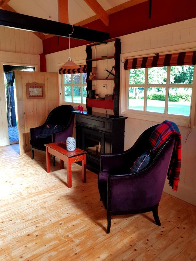 Bed and Breakfast Aljemint Oentsjerk Экстерьер фото